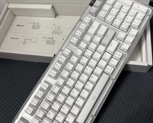 Laptop Keyboard Prevention and Maintenance: A Guide for Professionals Laptop Keyboard Prevention and Maintenance: A Guide for Professionals
