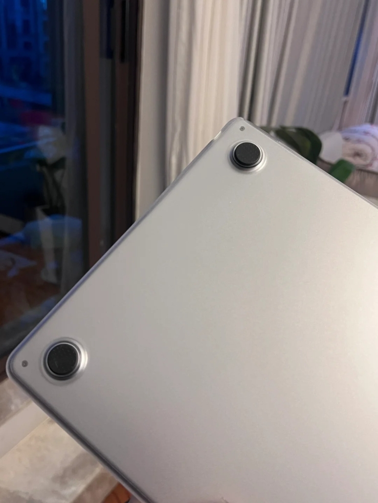 Insights into laptop casing industry trends: Providing a forward-looking perspective for repairers and dealers